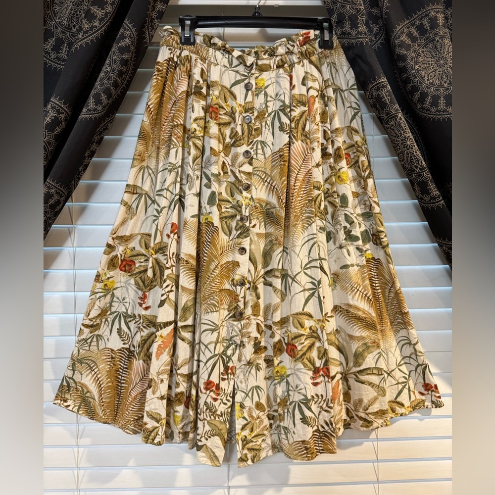 H&M Safari Floral Print Linen Skirt Size Medium